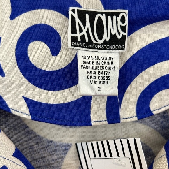 Diane Von Furstenberg blue and white silk mini dress 2 - Picture 3 of 3